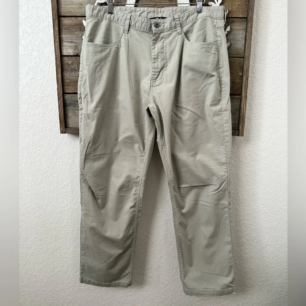 The North Face‎ stretch cotton chino casual pants men’s 36 short